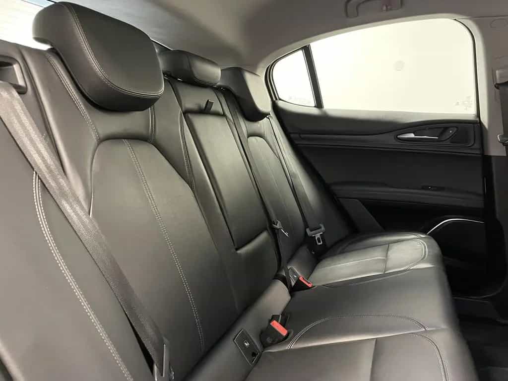 Alfa Romeo Stelvio 2.0 Turbo Super Q4 Navi Kamera Xenon H&K 03/2018-photo-14