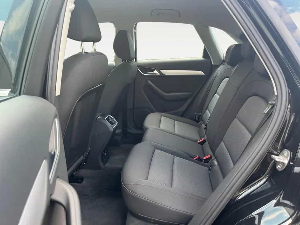 Audi Q3 1.4 TFSI XENON*NAVI*PDC*AHK*SZHG 04/2017-photo-14