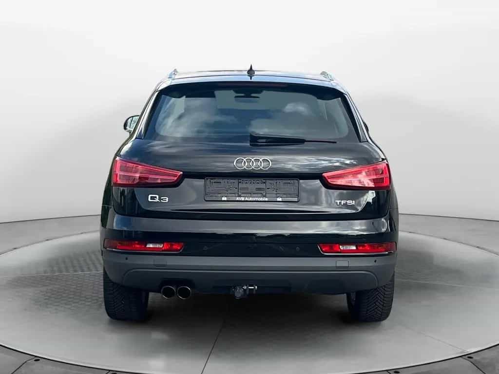 Audi Q3 1.4 TFSI XENON*NAVI*PDC*AHK*SZHG 04/2017-photo-18