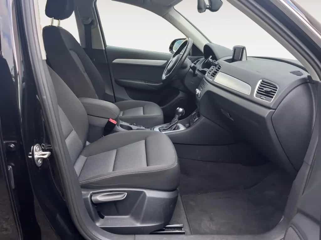 Audi Q3 1.4 TFSI XENON*NAVI*PDC*AHK*SZHG 04/2017-photo-20