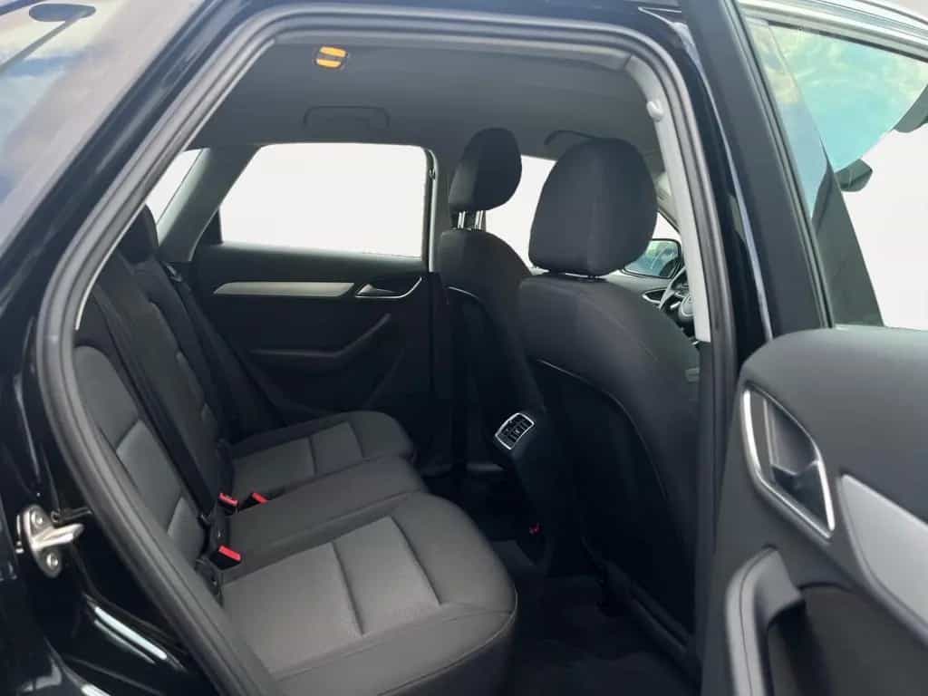 Audi Q3 1.4 TFSI XENON*NAVI*PDC*AHK*SZHG 04/2017-photo-24