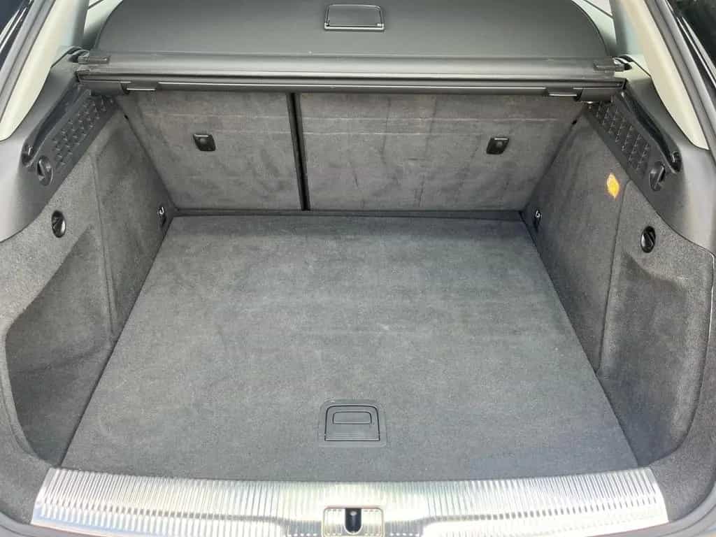 Audi Q3 1.4 TFSI XENON*NAVI*PDC*AHK*SZHG 04/2017-photo-25