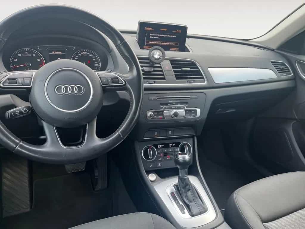 Audi Q3 1.4 TFSI XENON*NAVI*PDC*AHK*SZHG 04/2017-photo-7