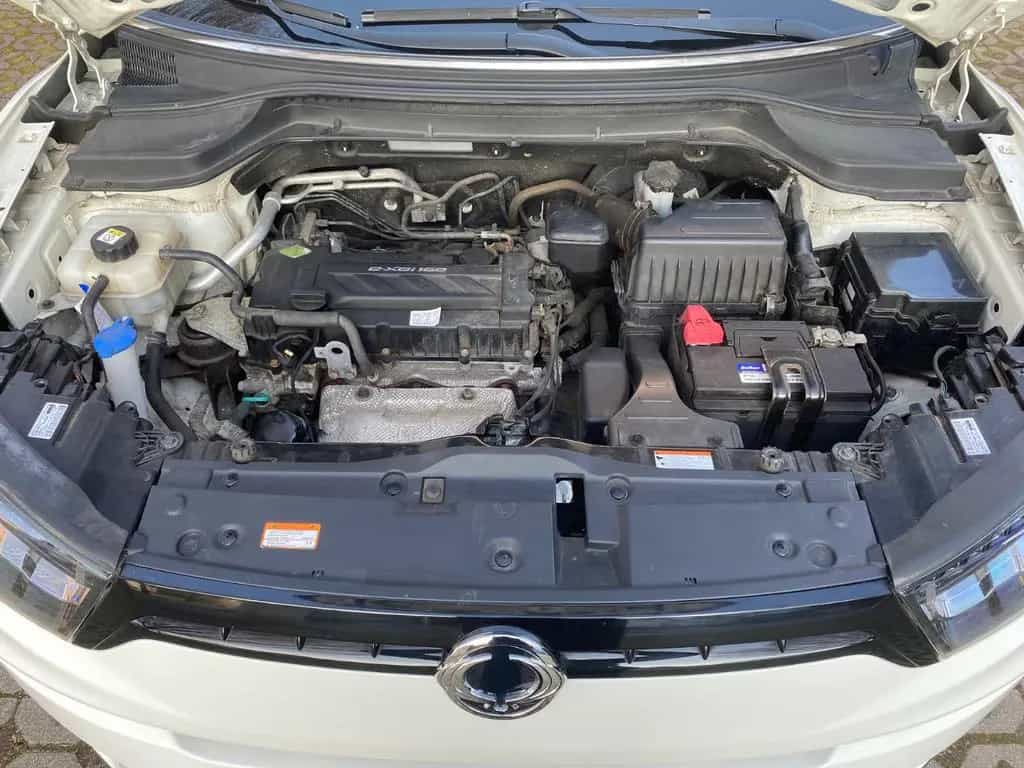 Ssangyong Tivoli 1.6 e-XGi 160 SAPPHIRE 2WD 02/2017-photo-15
