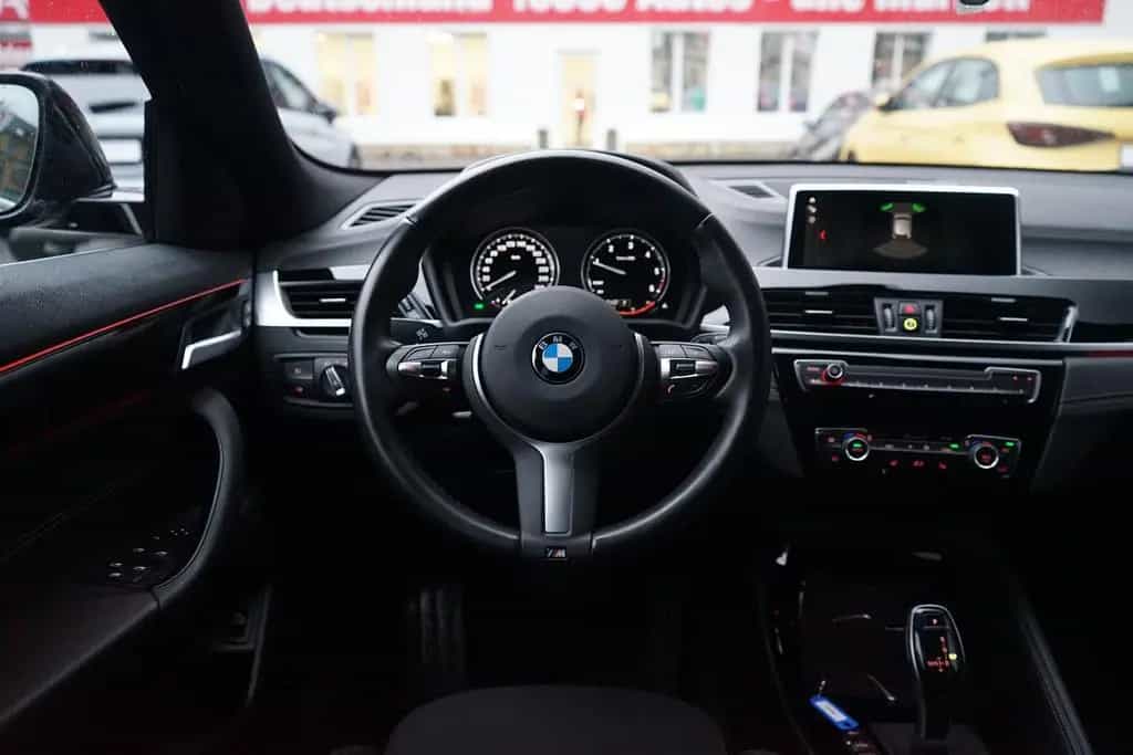 BMW X2 sDrive 18 d Advantage Plus LED Navi Tempomat 05/2020-photo-11