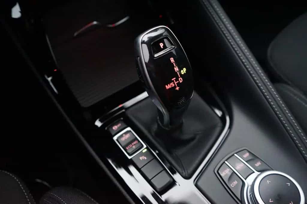 BMW X2 sDrive 18 d Advantage Plus LED Navi Tempomat 05/2020-photo-24