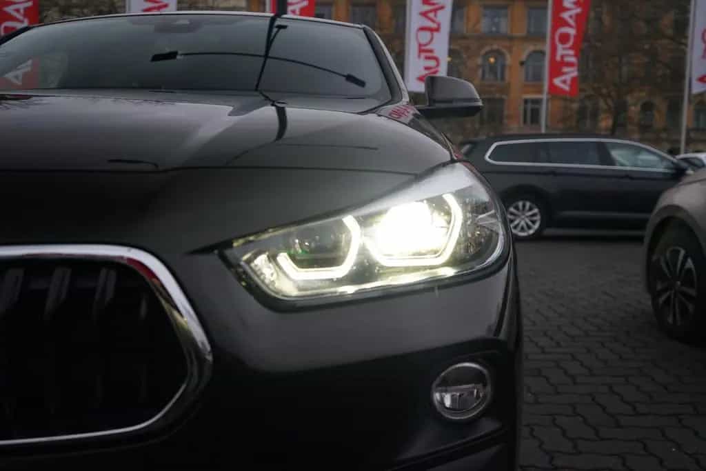 BMW X2 sDrive 18 d Advantage Plus LED Navi Tempomat 05/2020-photo-31