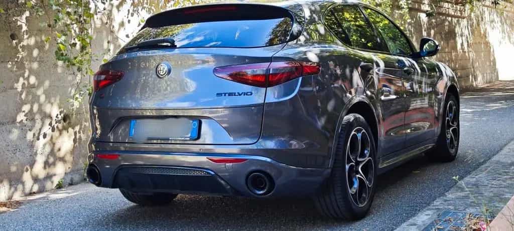 Alfa Romeo Stelvio 2.2 Turbodiesel 210 CV AT8 Q4 12/2022-photo-9