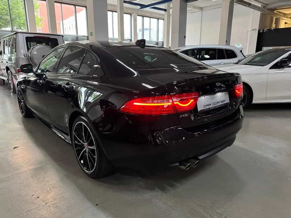 Jaguar XE 2.0 d 8GT LANDMARK R-SPORT BLACK EDITION VOLL 01/2019-photo-2