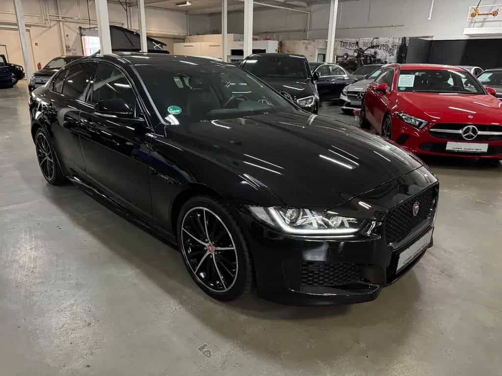 Jaguar XE 2.0 d 8GT LANDMARK R-SPORT BLACK EDITION VOLL 01/2019-photo-6