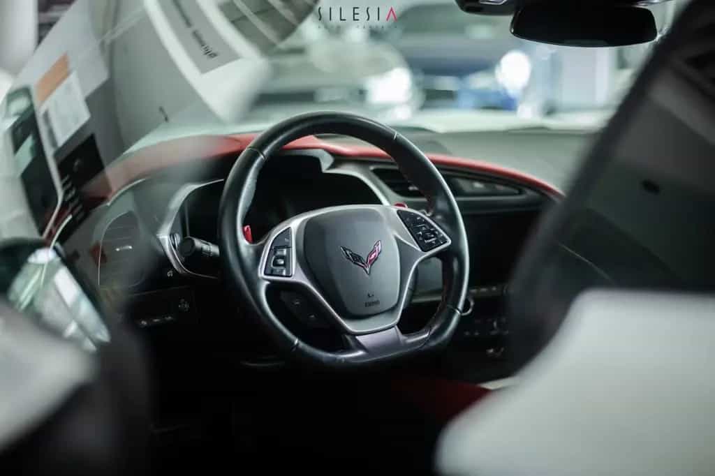 Corvette C7 6.2 V8 AT8 Stingray Coupe Targa 2LT Z51 06/2018-photo-11