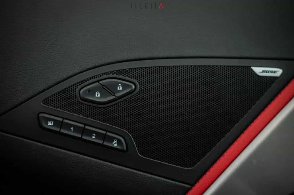 Corvette C7 6.2 V8 AT8 Stingray Coupe Targa 2LT Z51 06/2018-photo-14