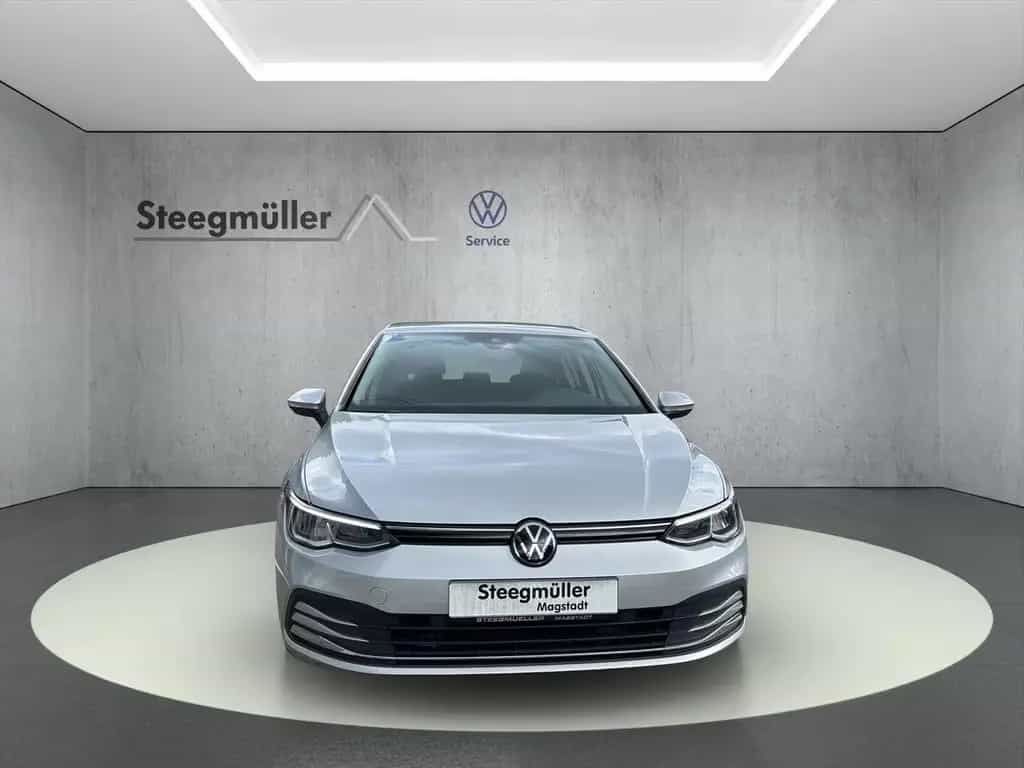 Volkswagen Golf 1.5 eTSI DSG ACT Active 02/2022-photo-7