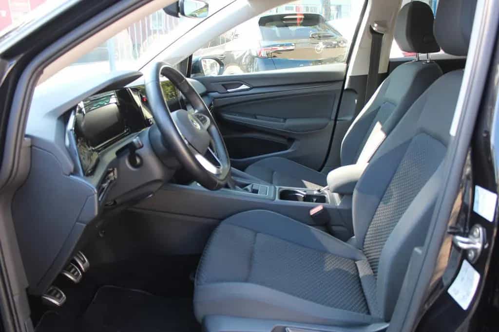 Volkswagen Golf VIII Lim. United*LED*Virtual Cockpit*Navi 06/2021-photo-11