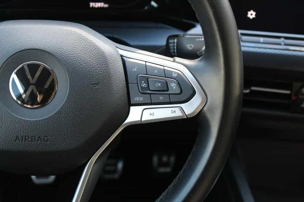 Volkswagen Golf VIII Lim. United*LED*Virtual Cockpit*Navi 06/2021-photo-16