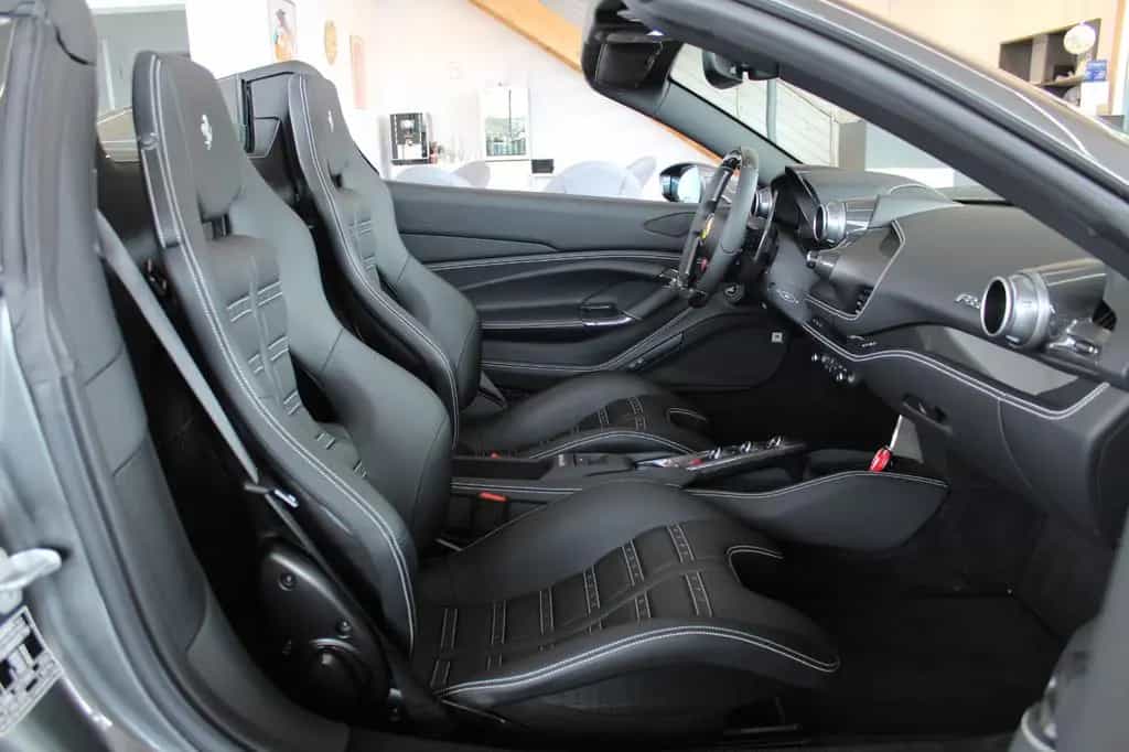 Ferrari F8 Spider*LIFT*RACING SEAT*CARBON*JBL* 05/2023-photo-13