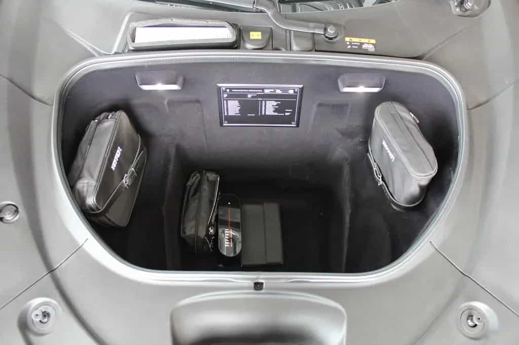 Ferrari F8 Spider*LIFT*RACING SEAT*CARBON*JBL* 05/2023-photo-15