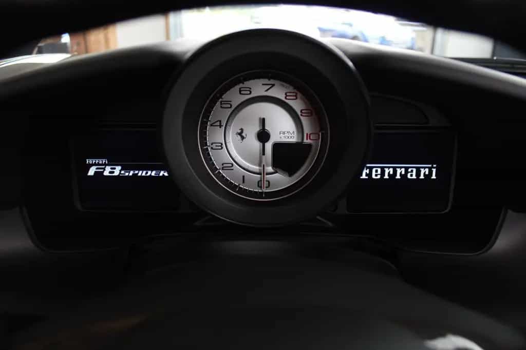 Ferrari F8 Spider*LIFT*RACING SEAT*CARBON*JBL* 05/2023-photo-17