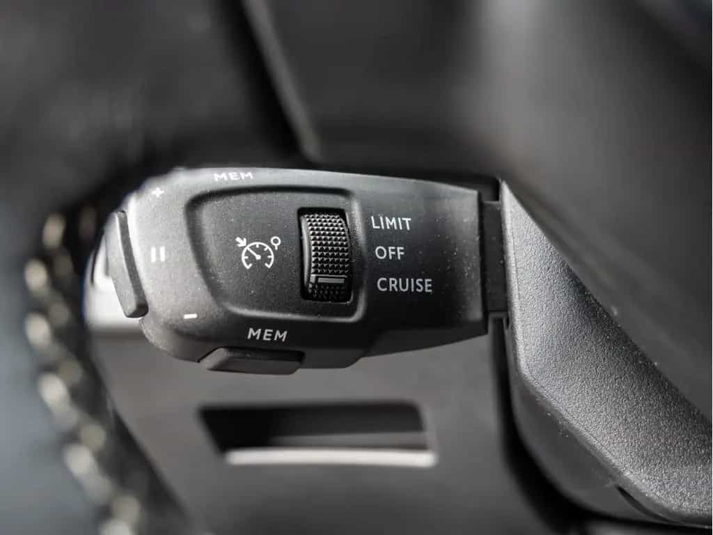 Peugeot 3008 1.5 Allure Pack BHDi EAT 8 KAMERA LED NAVI 06/2023-photo-22