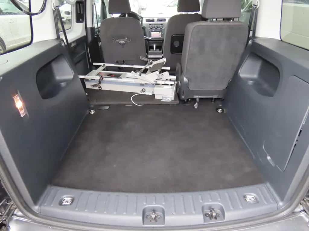 Volkswagen Caddy PKW Comf. BMT 1.4 TSI Dockingstation*Navi 09/2017-photo-36