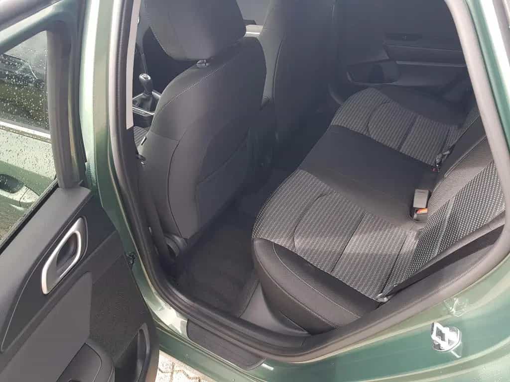 Kia Ceed SW 1.5 T-GDI NAVI CONNECT KLIMAAUT LED 06/2025-photo-8