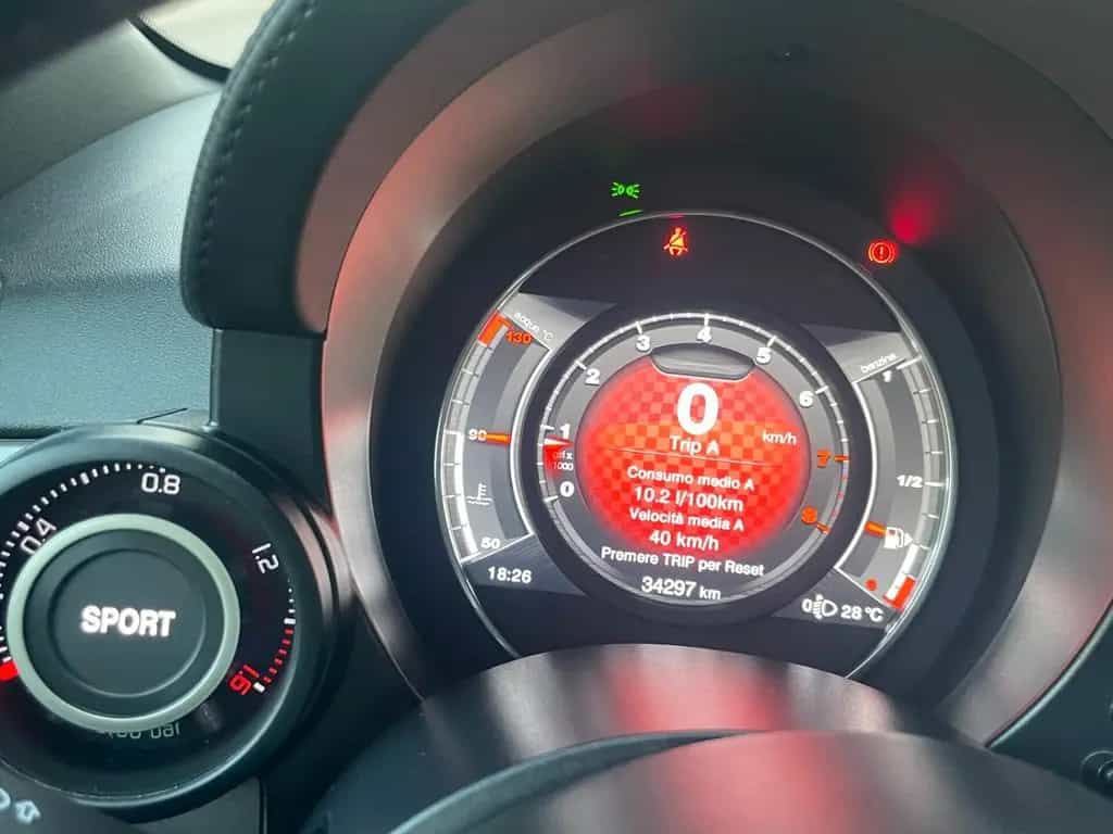 Abarth 595 1.4 Turbo T-Jet 165 CV Turismo 07/2019-photo-9