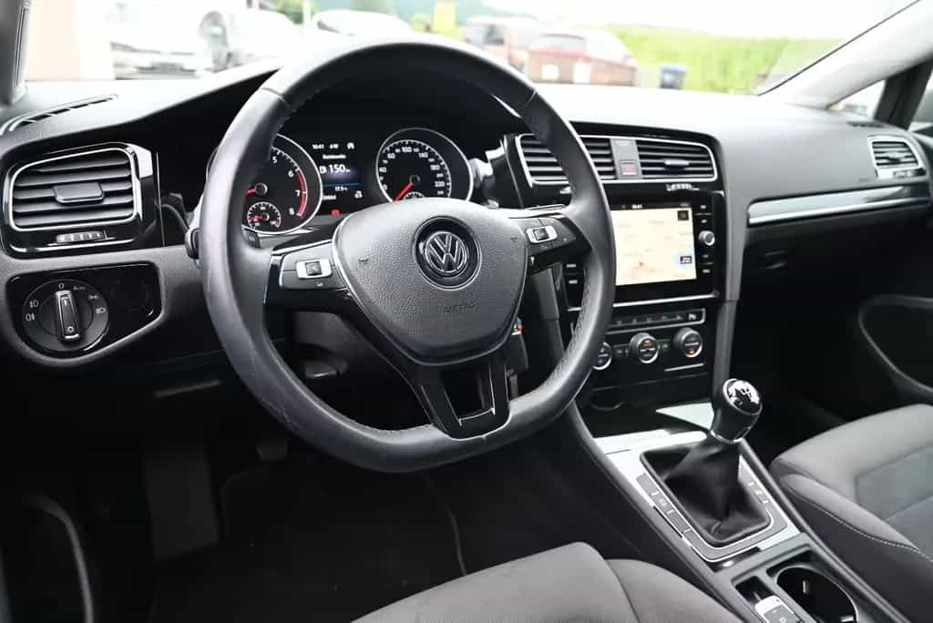 Volkswagen Golf VII Lim. Highline/R-Line/AHK/LED/Alcantara 04/2018-photo-13