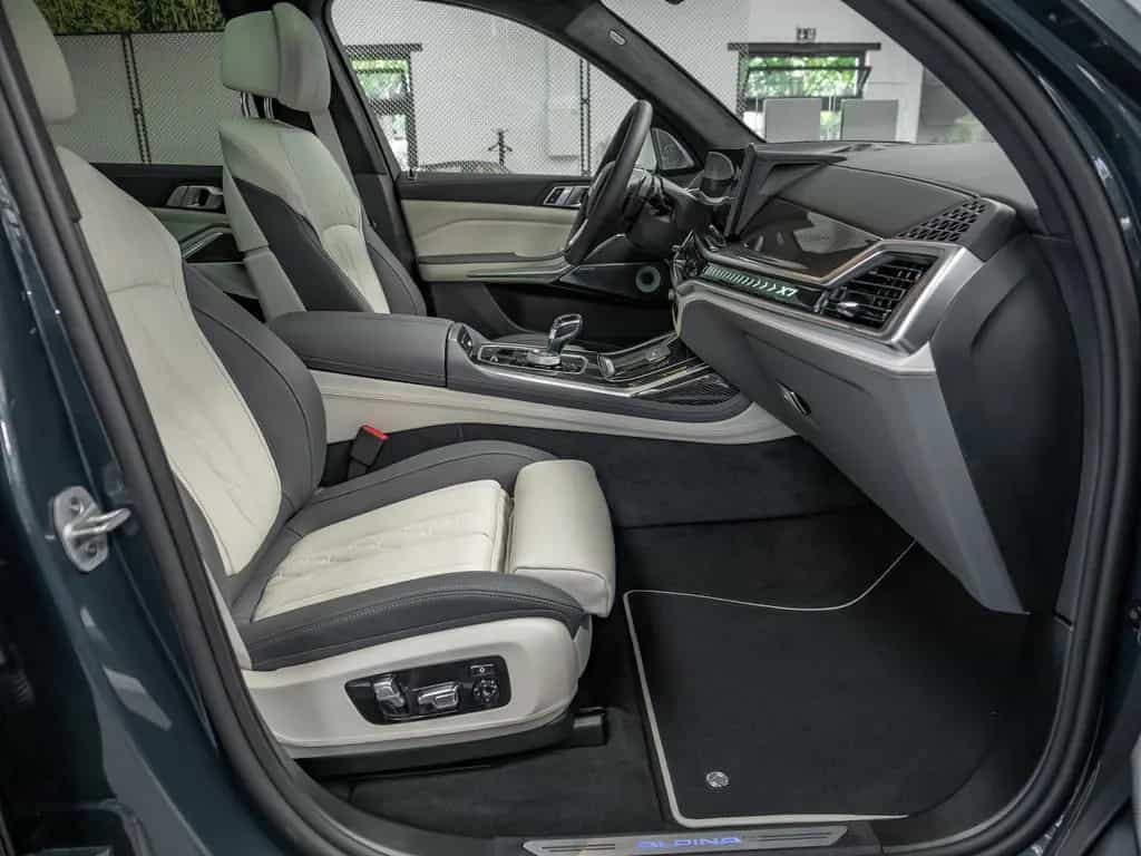 ALPINA XB7 Allrad Manufaktur 360° AKTIVSITZE ACC B&W null-photo-4