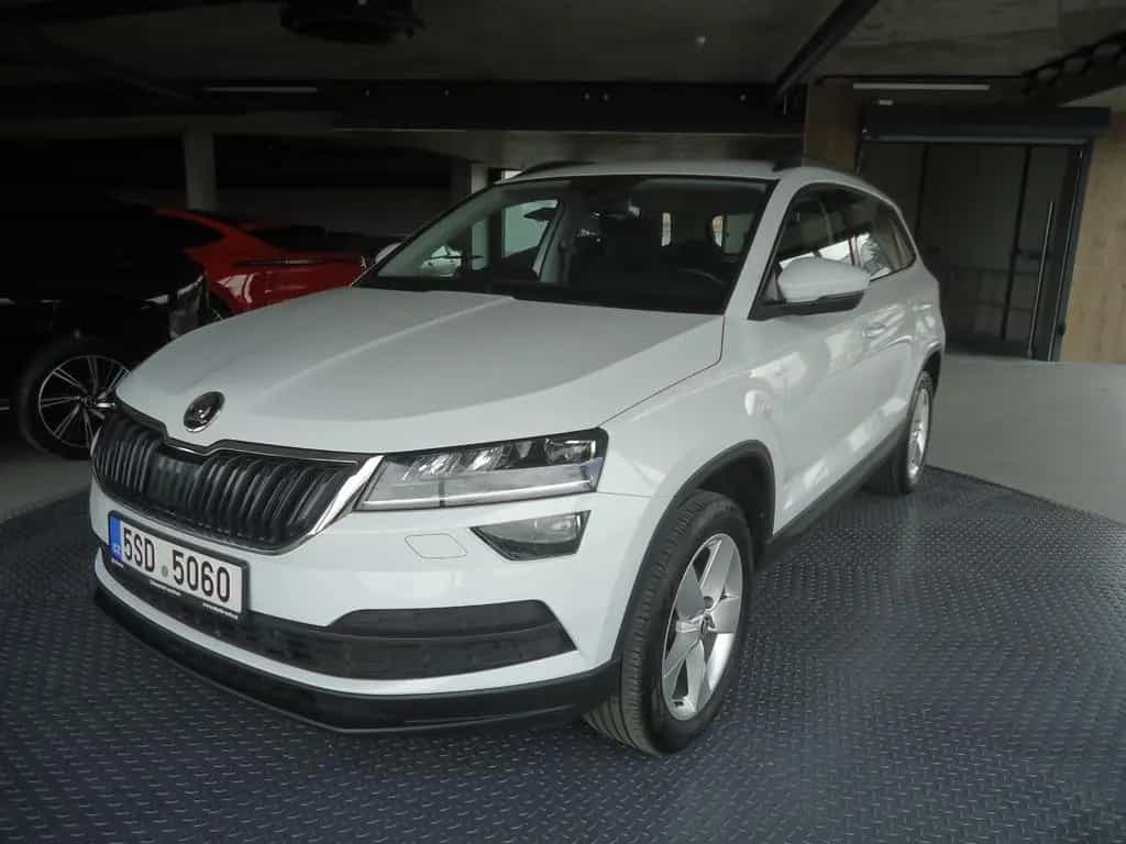 Skoda Karoq 1,5 TSI Ambition Plus AHK,SHZ,LED,ALU,NAV 01/2020-photo-1