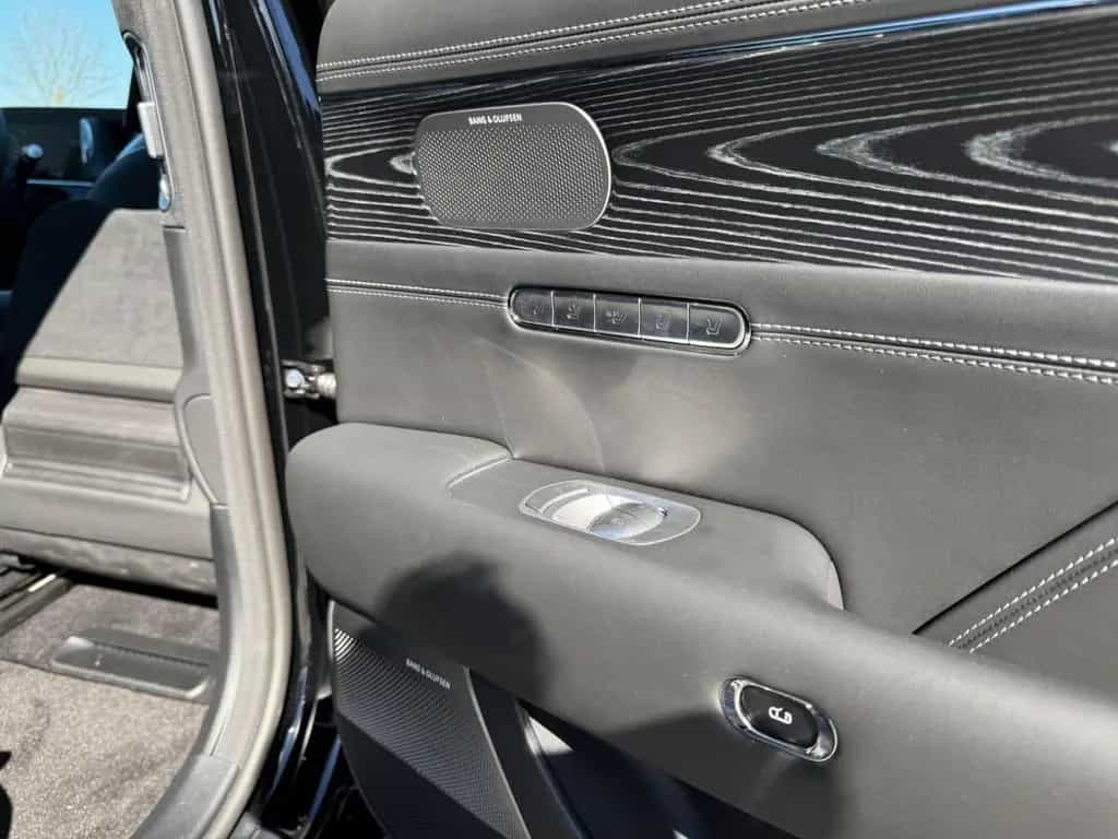 Genesis G90 V6 3.5 Luxury Plus 4 Seater SWB HeadUp LED 4 02/2025-photo-12