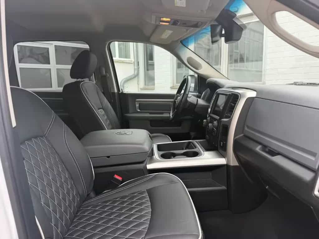 Dodge RAM 4x4 ,5.7 Hemi,Quad CAB, 04/2019-photo-11