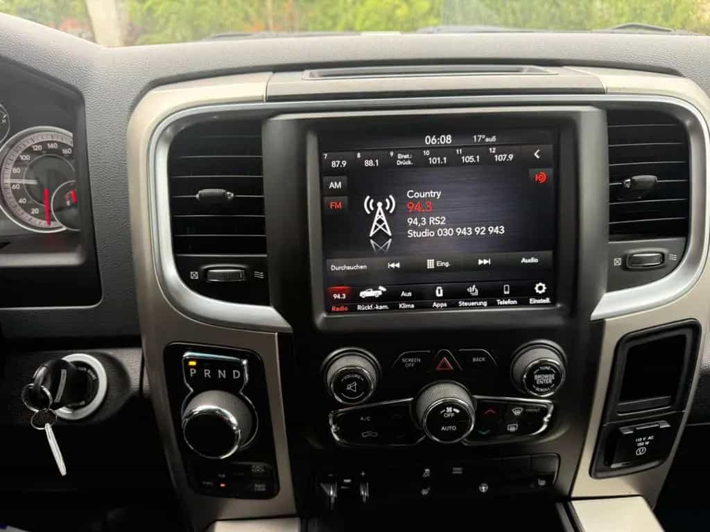Dodge RAM 4x4 ,5.7 Hemi,Quad CAB, 04/2019-photo-14