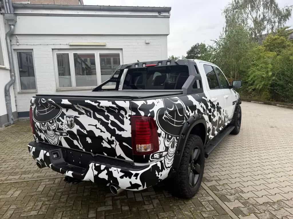 Dodge RAM 4x4 ,5.7 Hemi,Quad CAB, 04/2019-photo-3