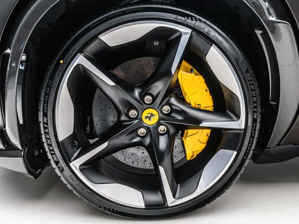 Ferrari Purosangue Tailor Made*Carbon*Massage Seats 02/2025-photo-12