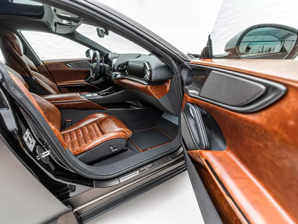Ferrari Purosangue Tailor Made*Carbon*Massage Seats 02/2025-photo-40
