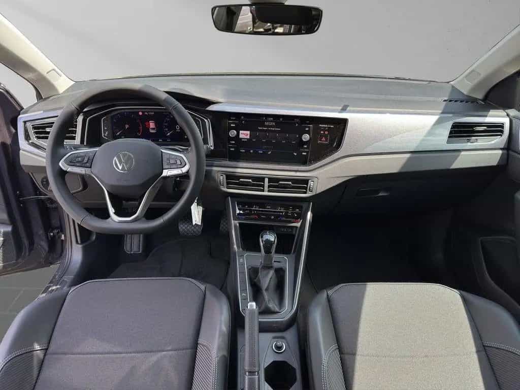 Volkswagen Taigo Style 1,0l TSI-DSG Style -AHK-KLIMA-RFK-AP 06/2025-photo-16