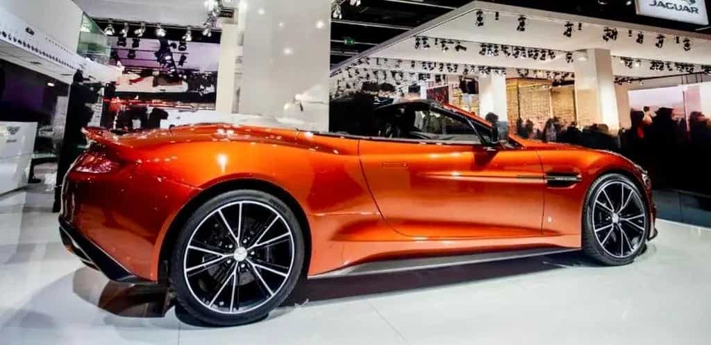 Aston Martin Vanquish ASTON MARTIN V12 Vanquish Q one of one 10/2013-photo-13