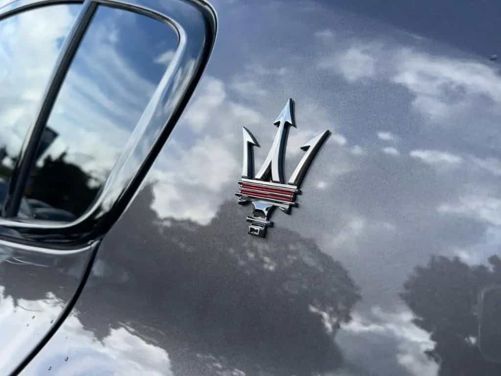 Maserati Grecale Trofeo V6 530PS AWD -Carbon -Klima Pkt. 03/2025-photo-25