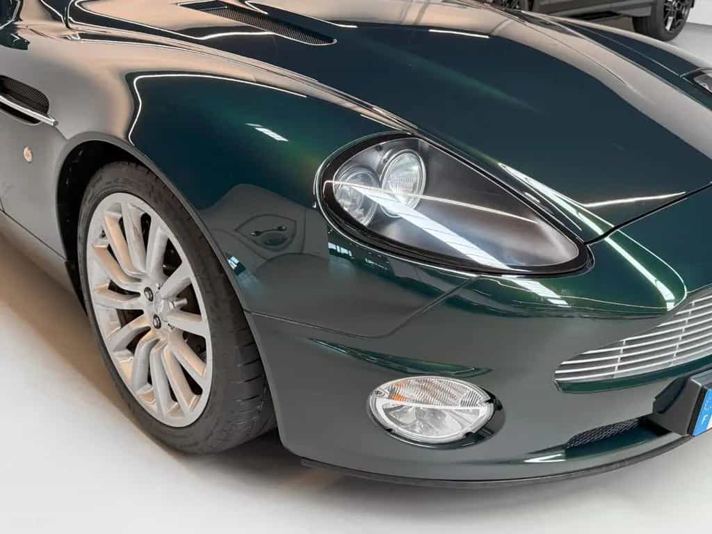 Aston Martin Vanquish 03/2003-photo-5