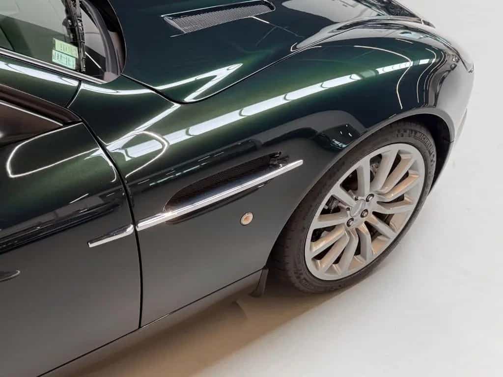 Aston Martin Vanquish 03/2003-photo-8
