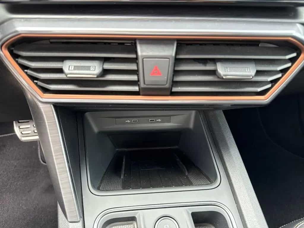 Cupra Formentor VZ 2.0 TSI 4DRIVE KAMERA+PANO+AHK+ACC 04/2022-photo-18