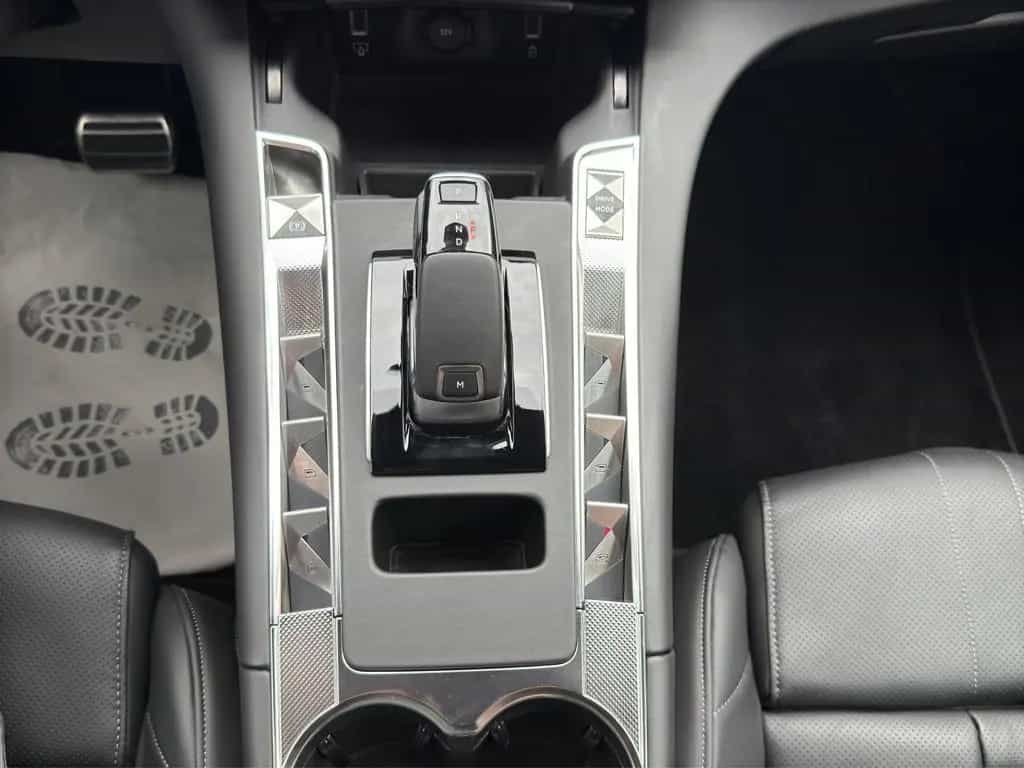 DS Automobiles DS7 (Crossback) DS 7 BlueHDI 130 Aut. OPERA LEDER Panoramadach 06/2024-photo-29