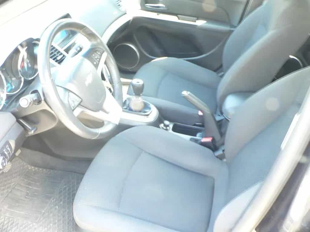 Chevrolet Cruze Hatchback LTZ 08/2011-photo-7