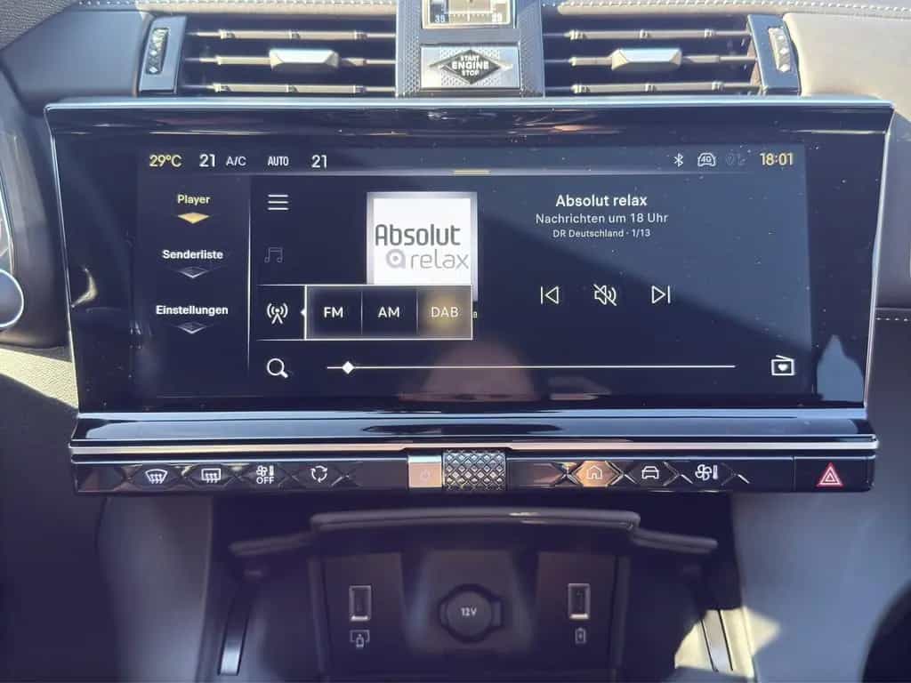 DS Automobiles DS7 (Crossback) DS 7 BlueHDI 130 Aut. OPERA LEDER Panoramadach 06/2024-photo-17