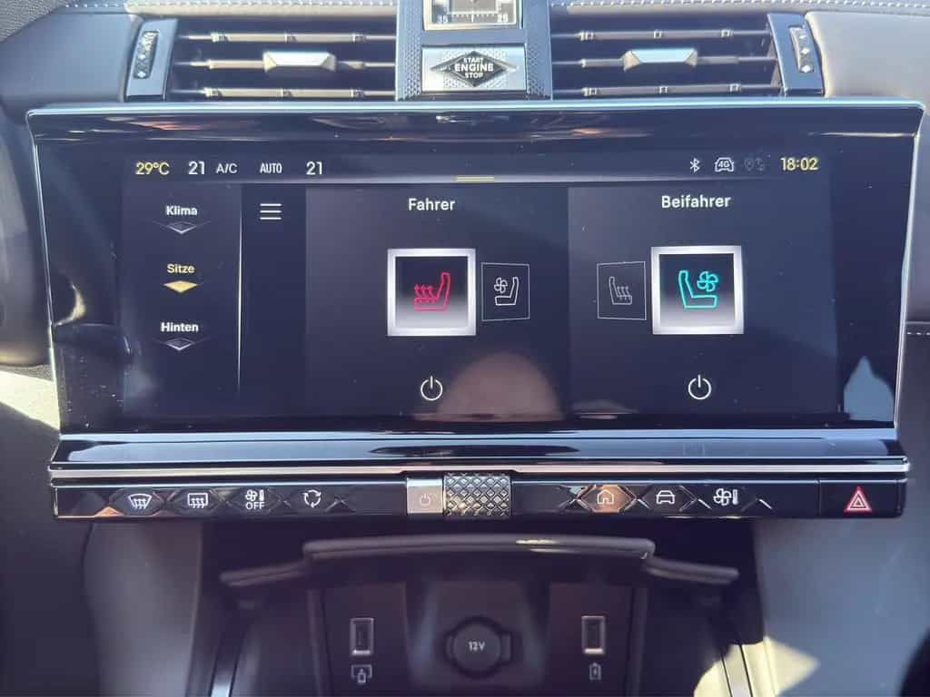 DS Automobiles DS7 (Crossback) DS 7 BlueHDI 130 Aut. OPERA LEDER Panoramadach 06/2024-photo-18
