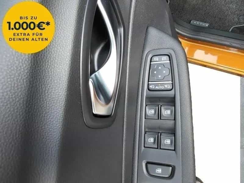 Renault Captur 1.3 TCe 150 Intens*Navi*PDC*RFK*Bind-Spot 03/2019-photo-3