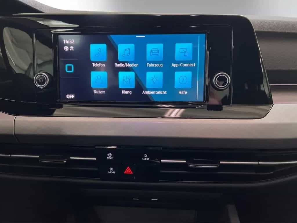 Volkswagen Golf VIII 1.0 TSI EU6d Life +LED+6-Gang+DAB 06/2021-photo-14