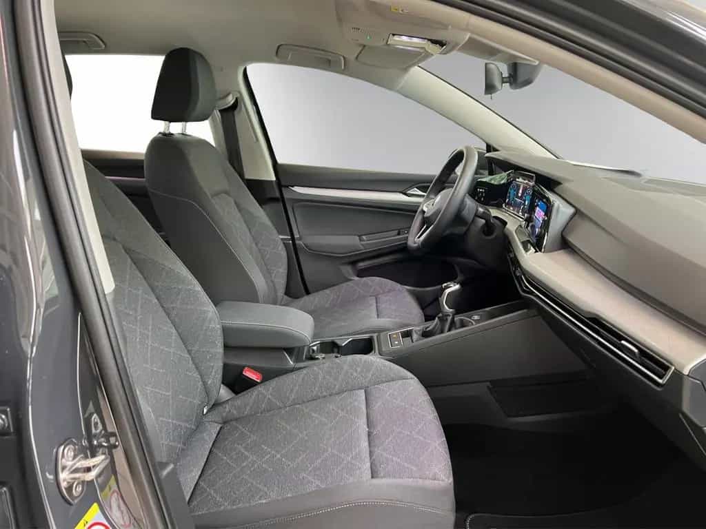 Volkswagen Golf VIII 1.0 TSI EU6d Life +LED+6-Gang+DAB 06/2021-photo-15