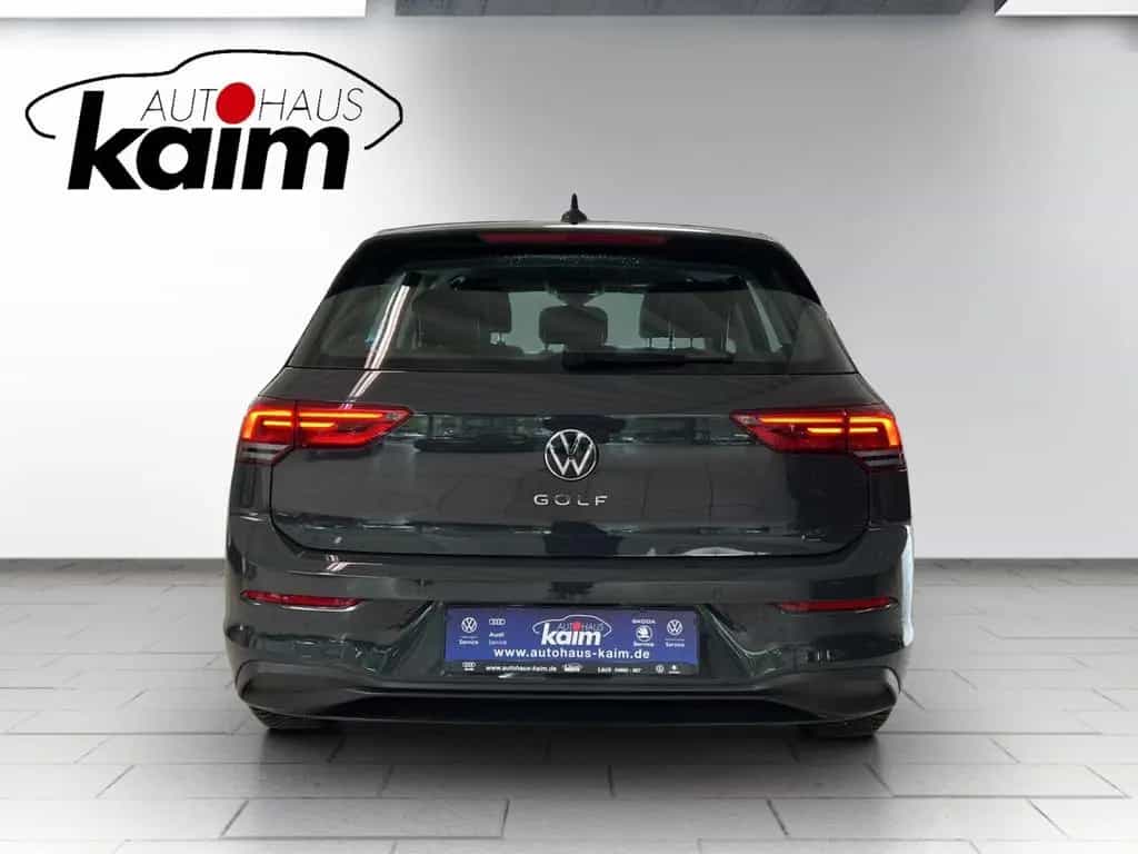 Volkswagen Golf VIII 1.0 TSI EU6d Life +LED+6-Gang+DAB 06/2021-photo-3