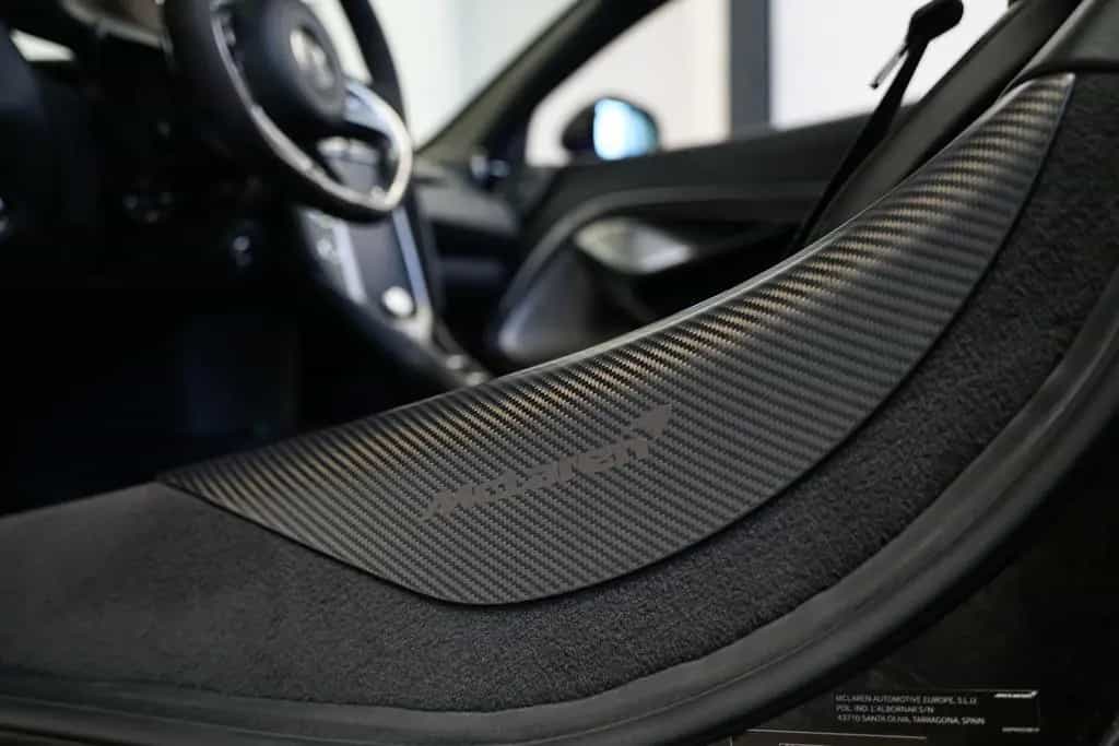 McLaren 750S Spider I Elite Paint I Garantie I Service P 09/2023-photo-19